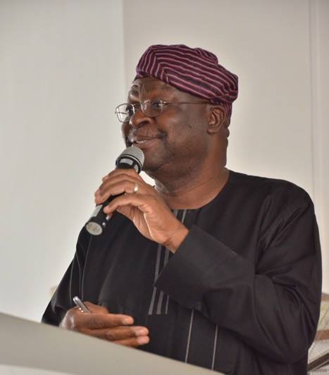  Professor Olurinde Lafe