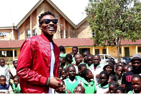 EFE Donates Desks